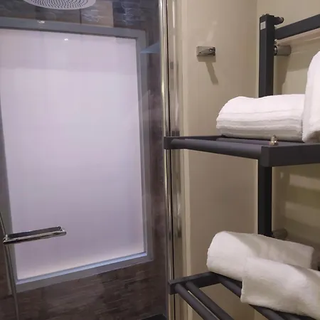 Irori Boutique House